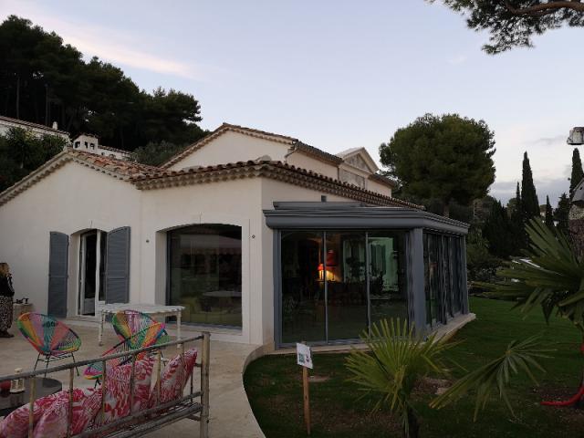 Extension et rénovation d'une villa en style Mas Provencal à Vallauris