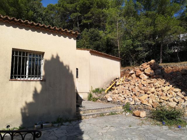 Surélévation moderne d'une villa sur les hauteurs de Vallauris