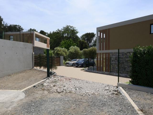 Villa contemporaine et sa maison de gardien dans un cadre de verdure sur Mougins