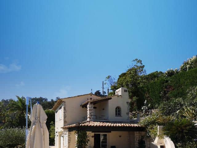 surelevation-et-modernisationd-une-villa-02